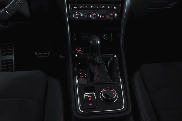Seat Ateca 1.4 EcoTSI 150 PK FR - Automaat Orig. NL | S/K-Panodak | Adapt. Cruise | Stoel-+Voorruitverw. | 360 Camera | Seat Sound | NAV+App. Connect | ECC | Elek. Klep | Trekhaak | LM 19" |