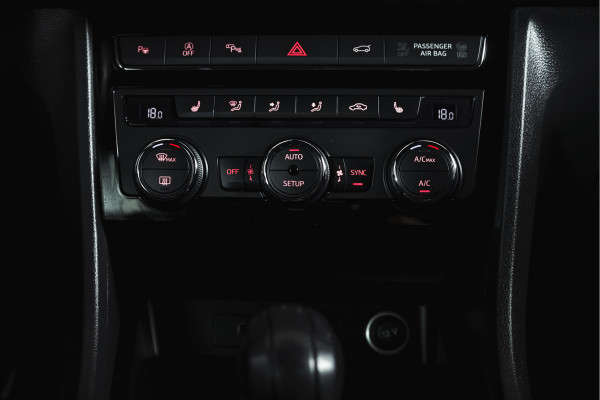 Seat Ateca 1.4 EcoTSI 150 PK FR - Automaat Orig. NL | S/K-Panodak | Adapt. Cruise | Stoel-+Voorruitverw. | 360 Camera | Seat Sound | NAV+App. Connect | ECC | Elek. Klep | Trekhaak | LM 19" |