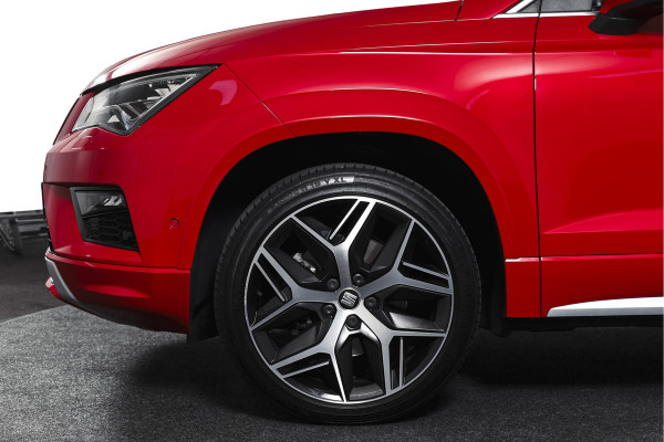 Seat Ateca 1.4 EcoTSI 150 PK FR - Automaat Orig. NL | S/K-Panodak | Adapt. Cruise | Stoel-+Voorruitverw. | 360 Camera | Seat Sound | NAV+App. Connect | ECC | Elek. Klep | Trekhaak | LM 19" |