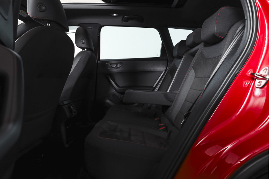 Seat Ateca 1.4 EcoTSI 150 PK FR - Automaat Orig. NL | S/K-Panodak | Adapt. Cruise | Stoel-+Voorruitverw. | 360 Camera | Seat Sound | NAV+App. Connect | ECC | Elek. Klep | Trekhaak | LM 19" |