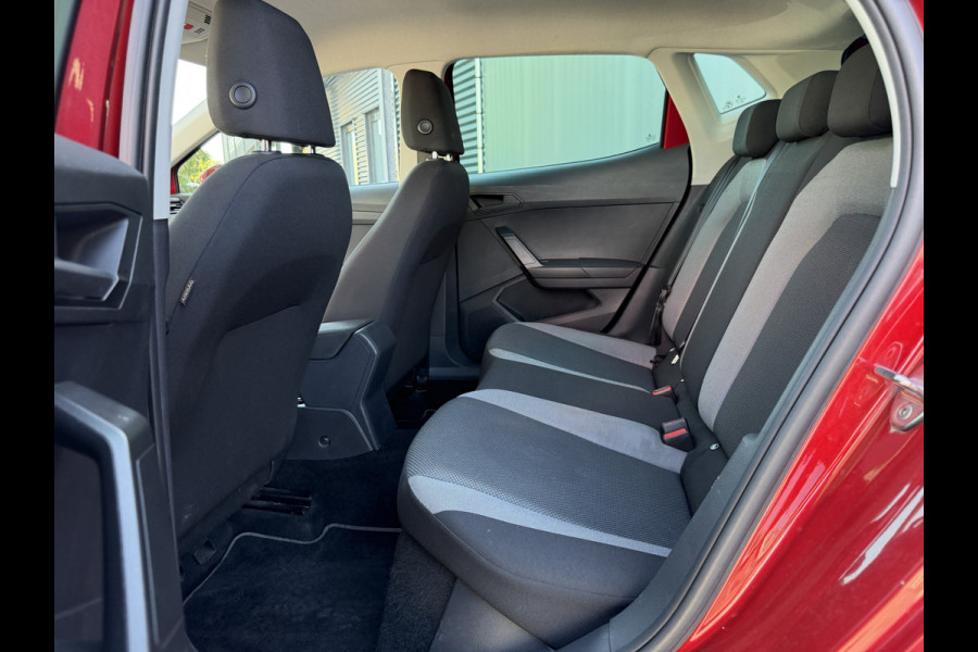 Seat Ibiza BWJ 2021 | 1.0TSI 96PK Intense | NAVI | CLIMA | CARPLAY | CAMERA A | DONKER GLAS | PDC 2X | CRUISE |