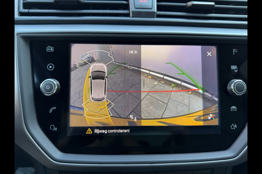 Seat Ibiza BWJ 2021 | 1.0TSI 96PK Intense | NAVI | CLIMA | CARPLAY | CAMERA A | DONKER GLAS | PDC 2X | CRUISE |