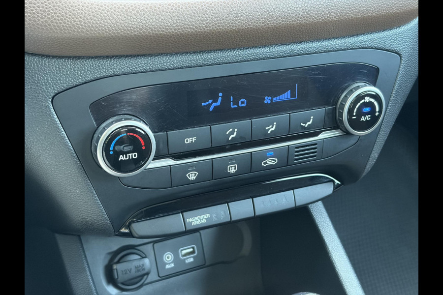Hyundai i20 1.0 T-GDI Comfort 2e Eigenaar l Trekhaak l Navi l Camera l Carplay l Clima l Cruise l Rijstrooksensor l Pdc l N.A.P l Apk tot 05-2027