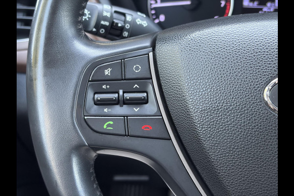 Hyundai i20 1.0 T-GDI Comfort 2e Eigenaar l Trekhaak l Navi l Camera l Carplay l Clima l Cruise l Rijstrooksensor l Pdc l N.A.P l Apk tot 05-2027