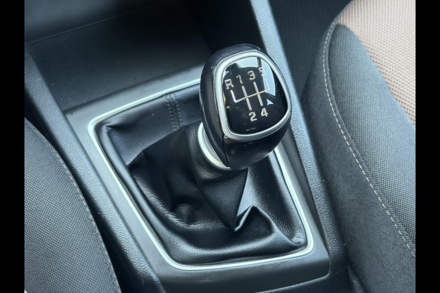 Hyundai i20 1.0 T-GDI Comfort 2e Eigenaar l Trekhaak l Navi l Camera l Carplay l Clima l Cruise l Rijstrooksensor l Pdc l N.A.P l Apk tot 05-2027