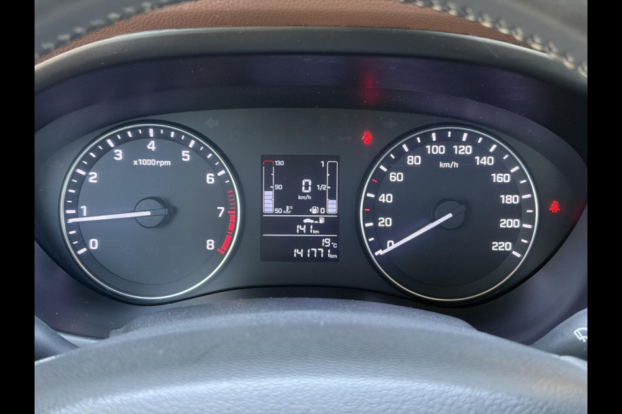 Hyundai i20 1.0 T-GDI Comfort 2e Eigenaar l Trekhaak l Navi l Camera l Carplay l Clima l Cruise l Rijstrooksensor l Pdc l N.A.P l Apk tot 05-2027
