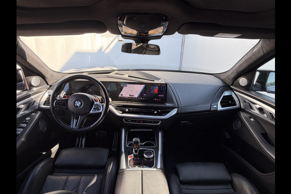 BMW XM PHEV 30 kWh Driving Assistant Professional B&W HUD Massage 360° Elek.Trekhaak Orig.NL BOMVOL!