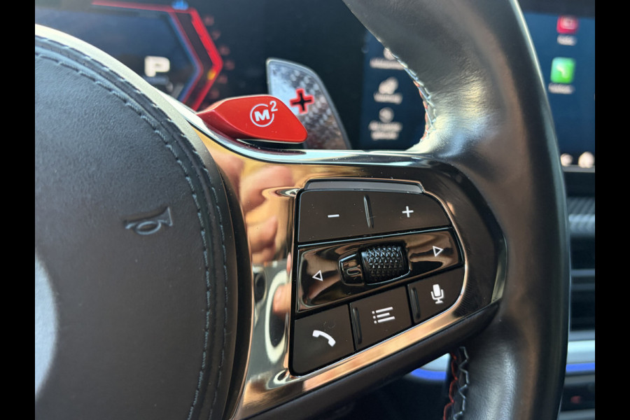 BMW XM PHEV 30 kWh Driving Assistant Professional B&W HUD Massage 360° Elek.Trekhaak Orig.NL BOMVOL!