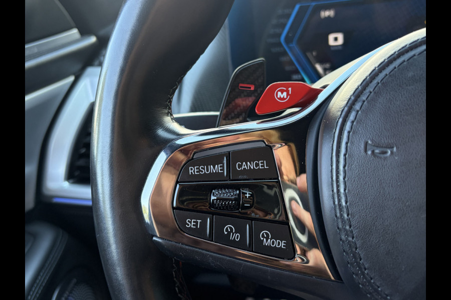 BMW XM PHEV 30 kWh Driving Assistant Professional B&W HUD Massage 360° Elek.Trekhaak Orig.NL BOMVOL!