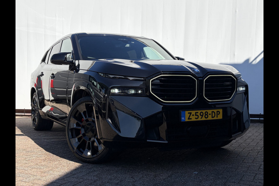 BMW XM PHEV 30 kWh Driving Assistant Professional B&W HUD Massage 360° Elek.Trekhaak Orig.NL BOMVOL!