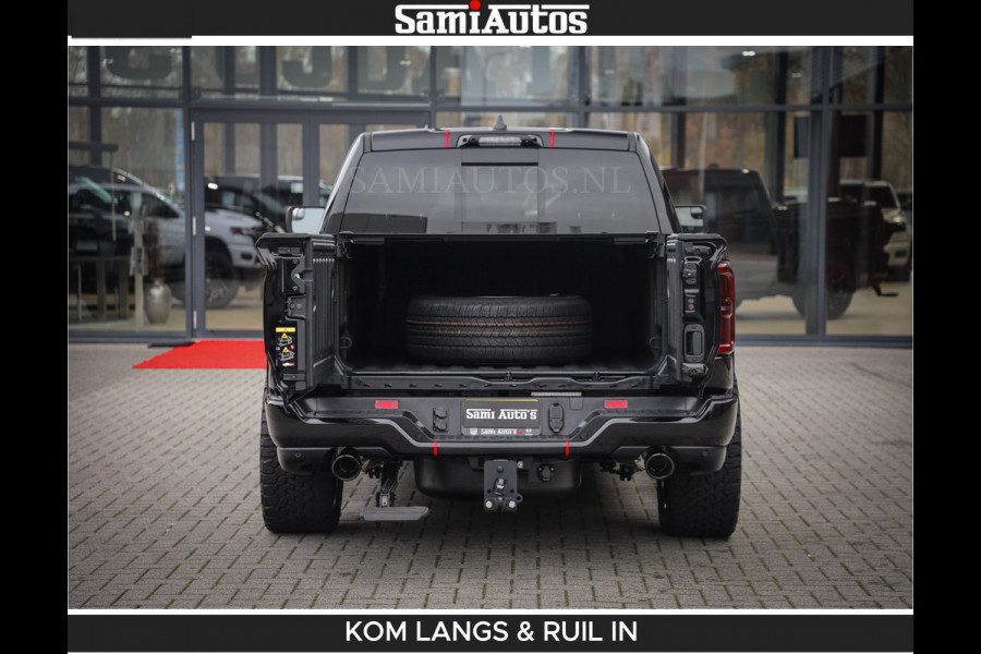Dodge Ram Limited 540 PK | De Meest Luxe en Volle Pick-Up in zijn Klasse | Massage + Full Option | Comfortabele Dubbele Cabine met Royale 5 Zitplaatsen | BPM vrij | Nu Leverbaar uit Voorraad | Voorraad Nr 2334 - 5409 | De specialist in Amerikaanse pick‑ups in Nederland en Europa.