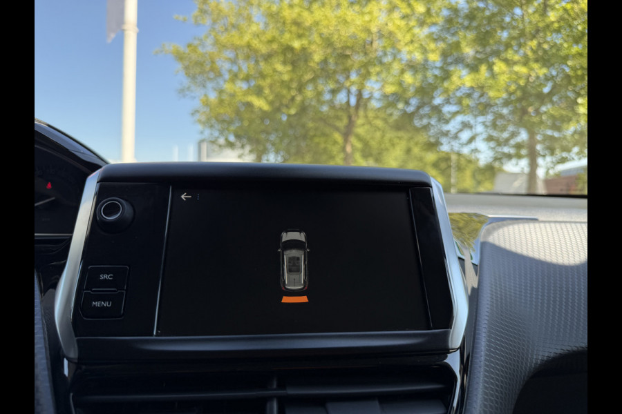 Peugeot 2008 BWJ 2019 | 1.2T 131PK GT-Line | TREKHAAK | LEDER/STOF | STOELVERW | CLIMA | NAVI | PDC | SPORTSTOELEN |