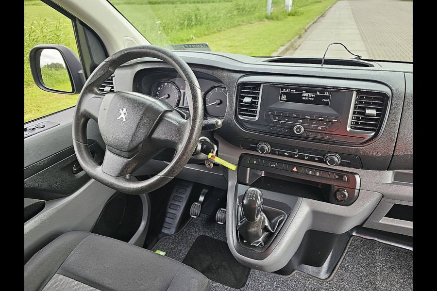 Peugeot Expert 226S 1.6 BlueHDI 95 Premium Airco, Cruise control, Pdc, 3-zits, EURO6, Dubbele schuifdeur, Trekhaak