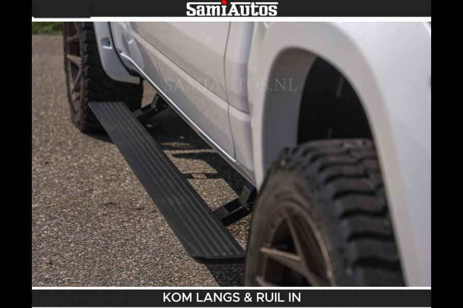Dodge Ram Limited 540 PK De Meest Luxe en Volle Pick-Up in zijn Klasse | Massage + Full Option | Comfortabele Dubbele Cabine met Royale 5 Zitplaatsen | BPM vrij | Nu Leverbaar uit Voorraad | Voorraad Nr 2351 - 7478 | De specialist in Amerikaanse pick‑ups in Nederland en Europa.