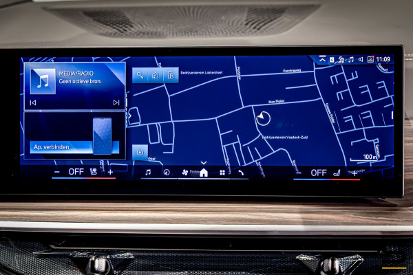 BMW X5 XDrive50e|M-sportPro|H&K|Trekhaak|Fiscaal aantrekkelijk