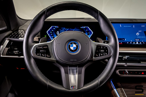 BMW X5 XDrive50e|M-sportPro|H&K|Trekhaak|Fiscaal aantrekkelijk
