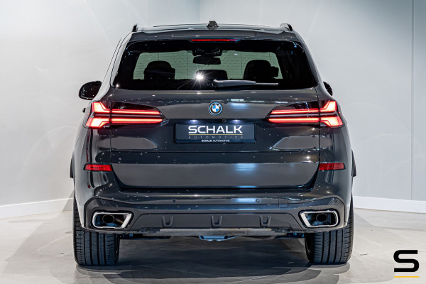 BMW X5 XDrive50e|M-sportPro|H&K|Trekhaak|Fiscaal aantrekkelijk
