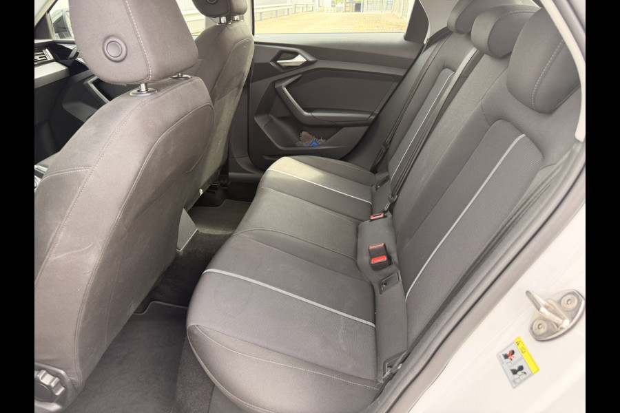 Audi A1 Sportback 25 TFSI epic Apple Carplay | 17" LMV | Virtual Cockpit | Cruise Control