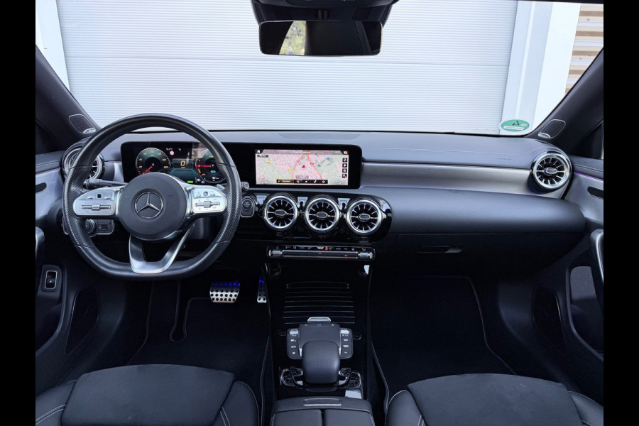 Mercedes-Benz CLA-Klasse 250 e AMG 45s Pano/Burmester/Camera