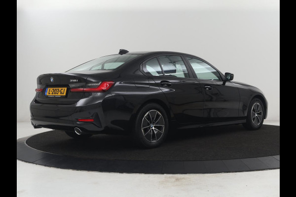 BMW 3 Serie 318i Business Edition | Cruise controle | Navigatie | Carplay | Park assist | Virtueel dahboard | NAP 123.477km
