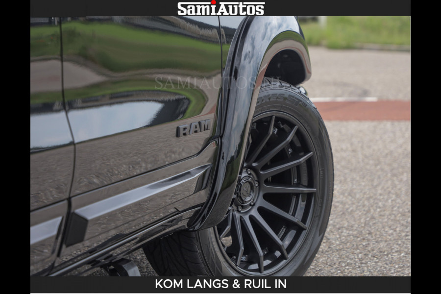 Dodge Ram BOM VOL | Night Premium | Full Option | De Meest Luxe Pick-Up in zijn Klasse | Comfortabele Dubbele Cabine met Royale 5 Zitplaatsen | BPM vrij | Nu Leverbaar uit Voorraad | Voorraad Nr 2287 - 3384 | De specialist in Amerikaanse pick‑ups in Nederland en Europa.