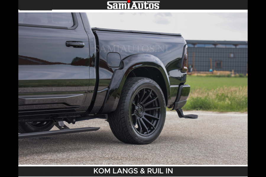 Dodge Ram BOM VOL | Night Premium | Full Option | De Meest Luxe Pick-Up in zijn Klasse | Comfortabele Dubbele Cabine met Royale 5 Zitplaatsen | BPM vrij | Nu Leverbaar uit Voorraad | Voorraad Nr 2287 - 3384 | De specialist in Amerikaanse pick‑ups in Nederland en Europa.