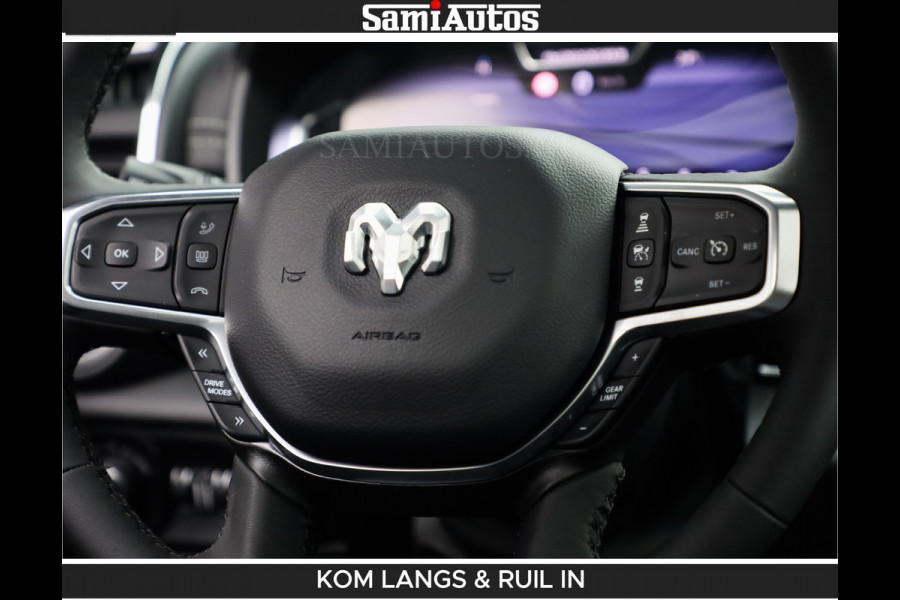 Dodge Ram BOM VOL | Night Premium | Full Option | De Meest Luxe Pick-Up in zijn Klasse | Comfortabele Dubbele Cabine met Royale 5 Zitplaatsen | BPM vrij | Nu Leverbaar uit Voorraad | Voorraad Nr 2287 - 3384 | De specialist in Amerikaanse pick‑ups in Nederland en Europa.