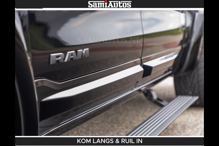 Dodge Ram BOM VOL | Night Premium | Full Option | De Meest Luxe Pick-Up in zijn Klasse | Comfortabele Dubbele Cabine met Royale 5 Zitplaatsen | BPM vrij | Nu Leverbaar uit Voorraad | Voorraad Nr 2287 - 3384 | De specialist in Amerikaanse pick‑ups in Nederland en Europa.