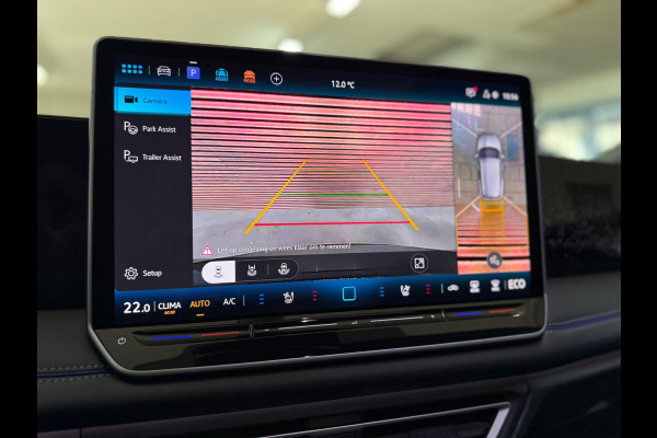 Volkswagen Tiguan 1.5 eHybrid R-Line Black MD Edition | Garantie tot 2030 | VOL! | 272PK | Full IQ.Light | H/K Sound | Trekhaak