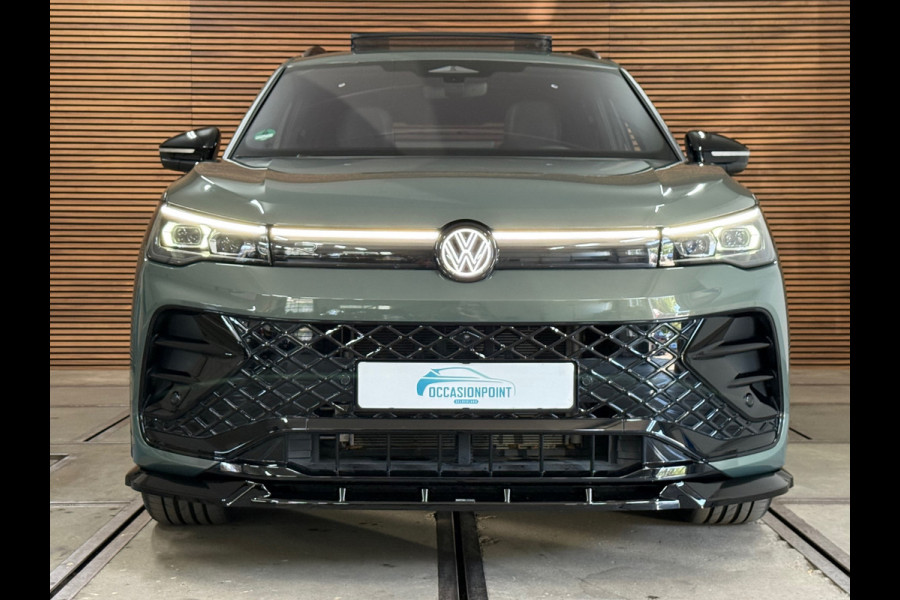 Volkswagen Tiguan 1.5 eHybrid R-Line Black MD Edition | Garantie tot 2030 | VOL! | 272PK | Full IQ.Light | H/K Sound | Trekhaak