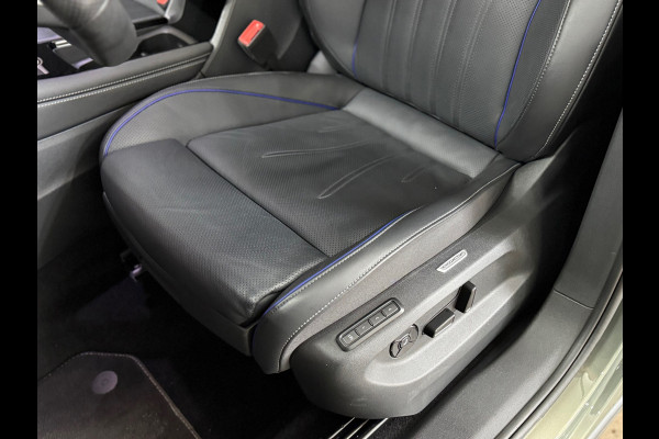 Volkswagen Tiguan 1.5 eHybrid R-Line Black MD Edition | Garantie tot 2030 | VOL! | 272PK | Full IQ.Light | H/K Sound | Trekhaak