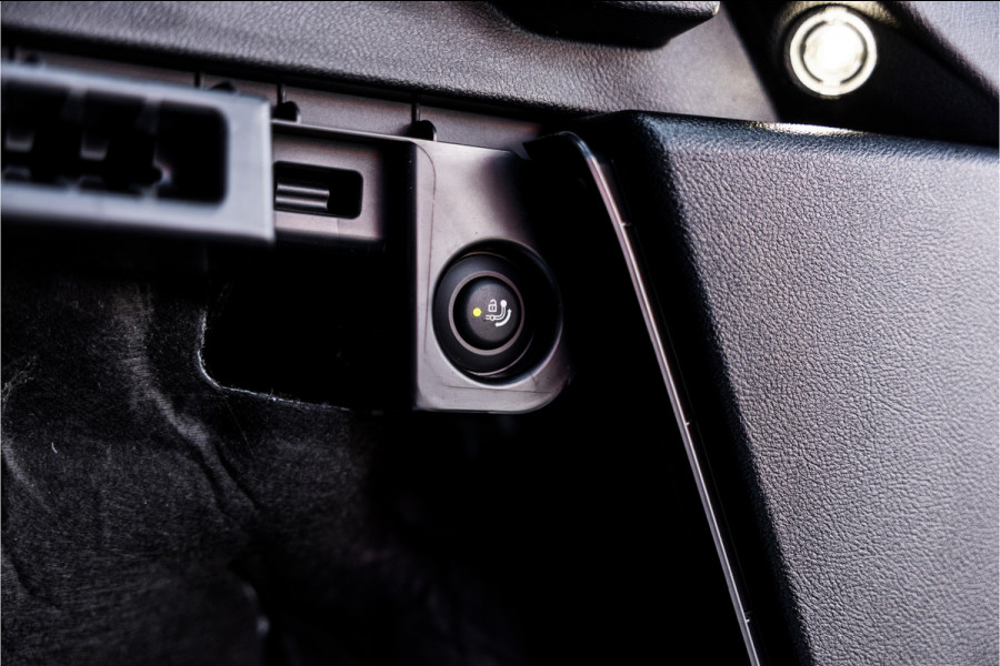 BMW X3 xDrive30e High Executive Leder / Head-Up / HiFi / Trekhaak / 360 camera