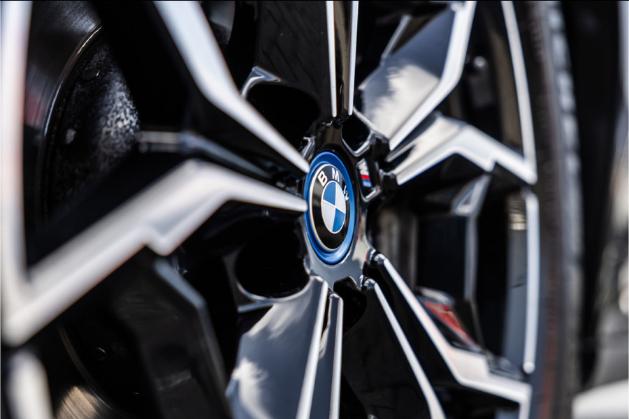 BMW X3 xDrive30e High Executive Leder / Head-Up / HiFi / Trekhaak / 360 camera