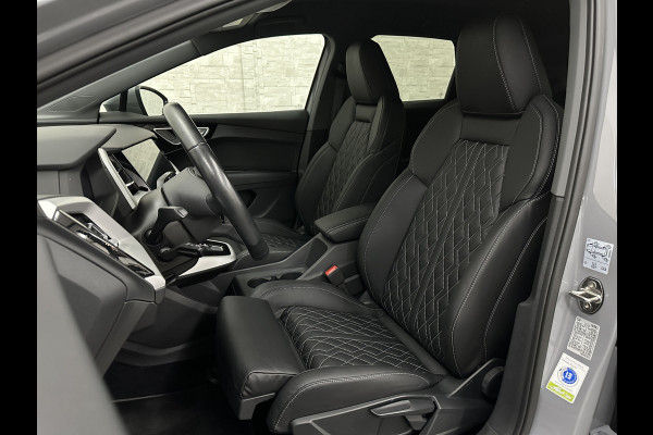 Audi Q4 e-tron 40 204PK 77 kWh | #RS-Leder | Uniek-Interieur | ACC | Sportstoelen | Getint Glas | MMI+ | Dynamic-Pakket | Stoelverwarming | Zwarte Hemelbekleding | LED | Lane Assist |