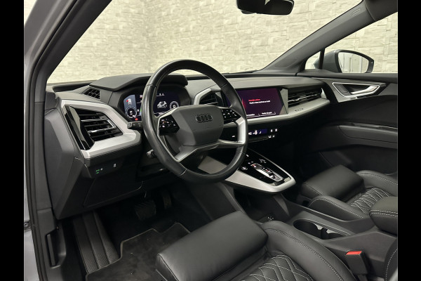 Audi Q4 e-tron 40 204PK 77 kWh | #RS-Leder | Uniek-Interieur | ACC | Sportstoelen | Getint Glas | MMI+ | Dynamic-Pakket | Stoelverwarming | Zwarte Hemelbekleding | LED | Lane Assist |