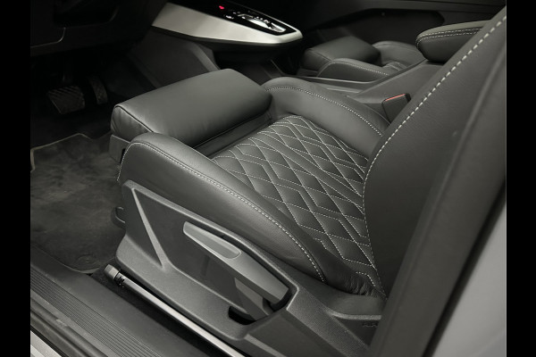 Audi Q4 e-tron 40 204PK 77 kWh | #RS-Leder | Uniek-Interieur | ACC | Sportstoelen | Getint Glas | MMI+ | Dynamic-Pakket | Stoelverwarming | Zwarte Hemelbekleding | LED | Lane Assist |