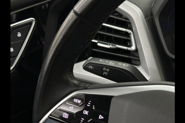 Audi Q4 e-tron 40 204PK 77 kWh | #RS-Leder | Uniek-Interieur | ACC | Sportstoelen | Getint Glas | MMI+ | Dynamic-Pakket | Stoelverwarming | Zwarte Hemelbekleding | LED | Lane Assist |