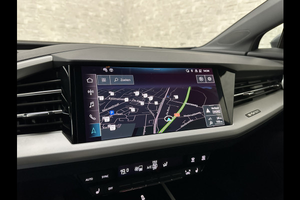 Audi Q4 e-tron 40 204PK 77 kWh | #RS-Leder | Uniek-Interieur | ACC | Sportstoelen | Getint Glas | MMI+ | Dynamic-Pakket | Stoelverwarming | Zwarte Hemelbekleding | LED | Lane Assist |