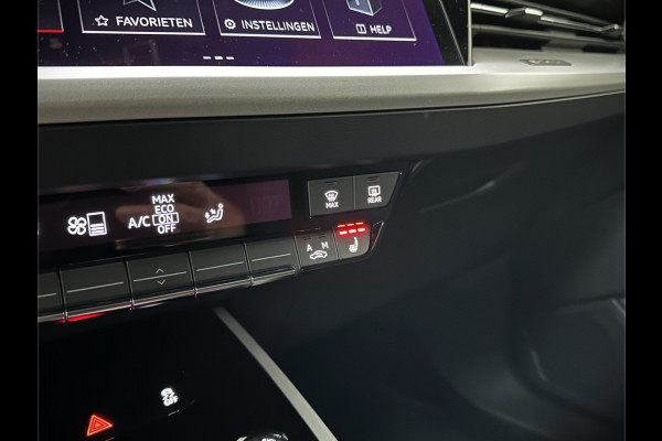 Audi Q4 e-tron 40 204PK 77 kWh | #RS-Leder | Uniek-Interieur | ACC | Sportstoelen | Getint Glas | MMI+ | Dynamic-Pakket | Stoelverwarming | Zwarte Hemelbekleding | LED | Lane Assist |