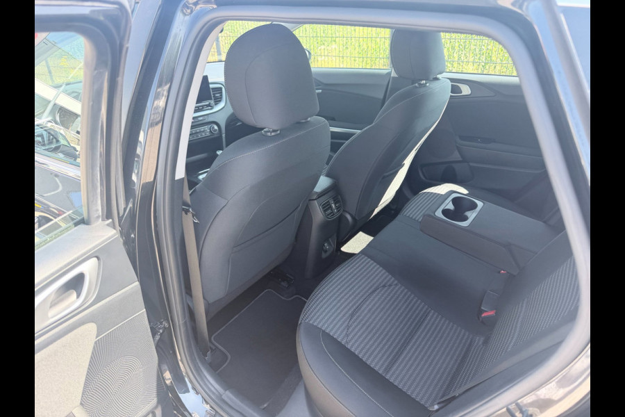 Kia Ceed Sportswagon 1.0 T-GDi DynamicLine | Camera | PDC | Trekhaak | Carplay |