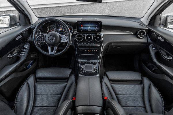 Mercedes-Benz GLC 300e 4MATIC Camera / Leder / Led / Chroom
