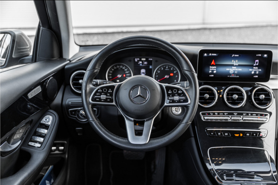 Mercedes-Benz GLC 300e 4MATIC Camera / Leder / Led / Chroom