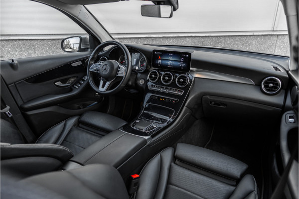 Mercedes-Benz GLC 300e 4MATIC Camera / Leder / Led / Chroom