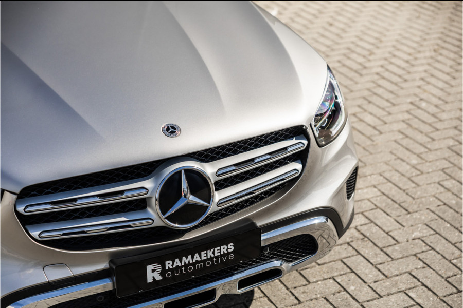 Mercedes-Benz GLC 300e 4MATIC Camera / Leder / Led / Chroom
