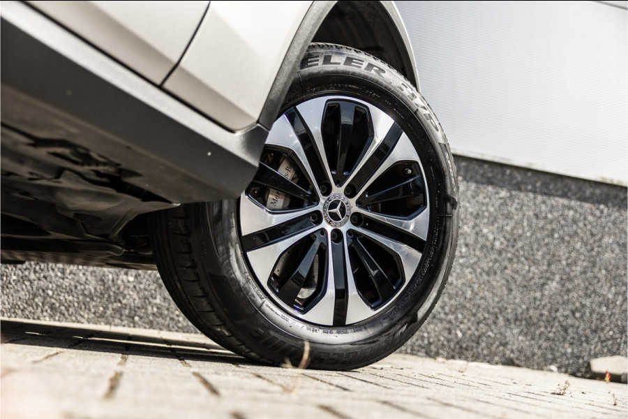 Mercedes-Benz GLC 300e 4MATIC Camera / Leder / Led / Chroom