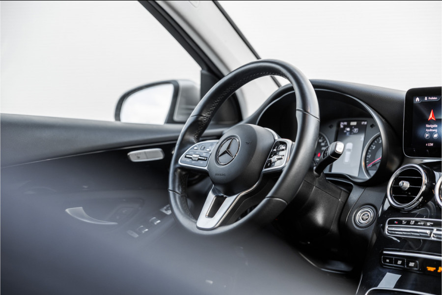 Mercedes-Benz GLC 300e 4MATIC Camera / Leder / Led / Chroom