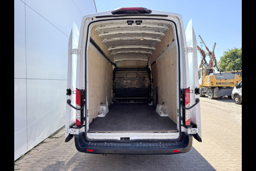Ford E-Transit 68kWh 184PK L4H3 Elektrisch 317km WLTP 98.1% (SOH) BEV Snelladen Carplay Climate control Cruise control Navigatie 360° Camera Stoelverwarming Parkeersensoren v+a