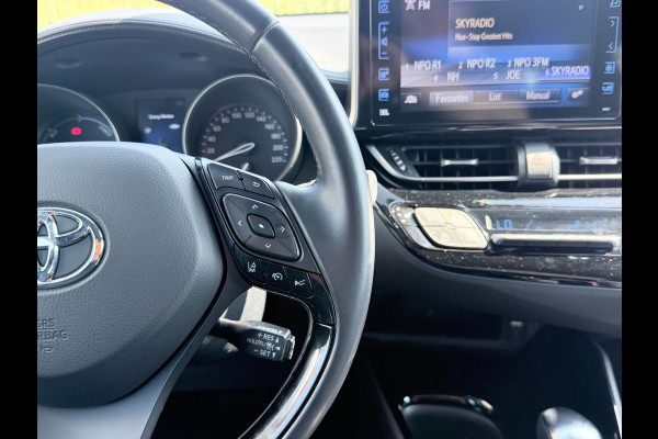 Toyota C-HR 1.8 Hybrid Style | camera | Stoelverwarming | JBL | Navi | Cruise Control |