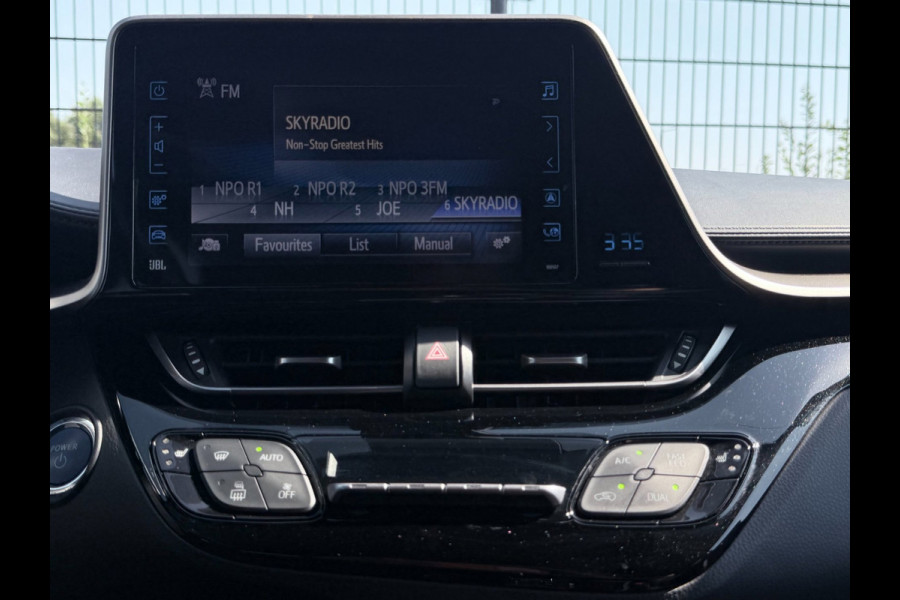 Toyota C-HR 1.8 Hybrid Style | camera | Stoelverwarming | JBL | Navi | Cruise Control |