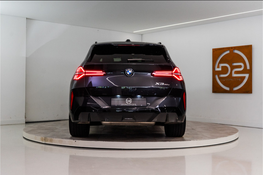 BMW X3 30e xDrive M-Sport 299PK | Sophisto | Glow | Pano | Harman/Kardon | Sfeer | 360 | VOL! Fabrieksgarantie